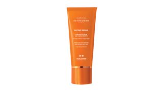 Face moisturizer with SPF from Institut Esthederm