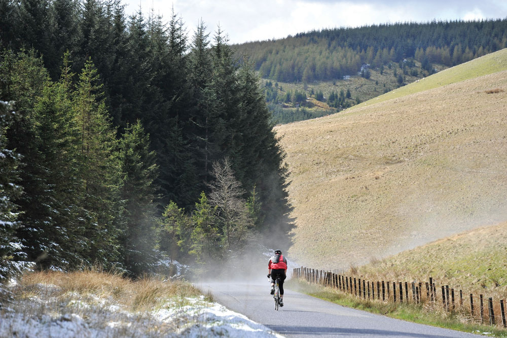 cycle in snow and ice