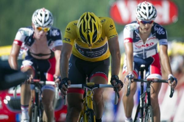 Fabian Cancellara fought valiantly but conceded the race lead to Bradley Wiggins