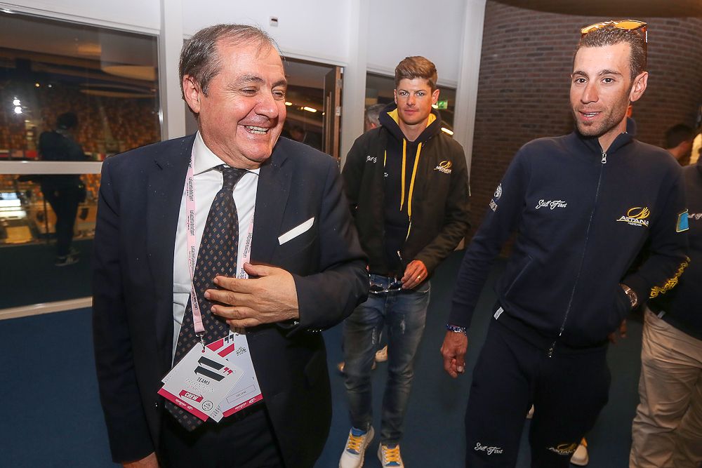 Mauro Vegni of RCS Sport and Vincenzo Nibali of Astana greet each other at Wednesday's pre-Giro press conference.