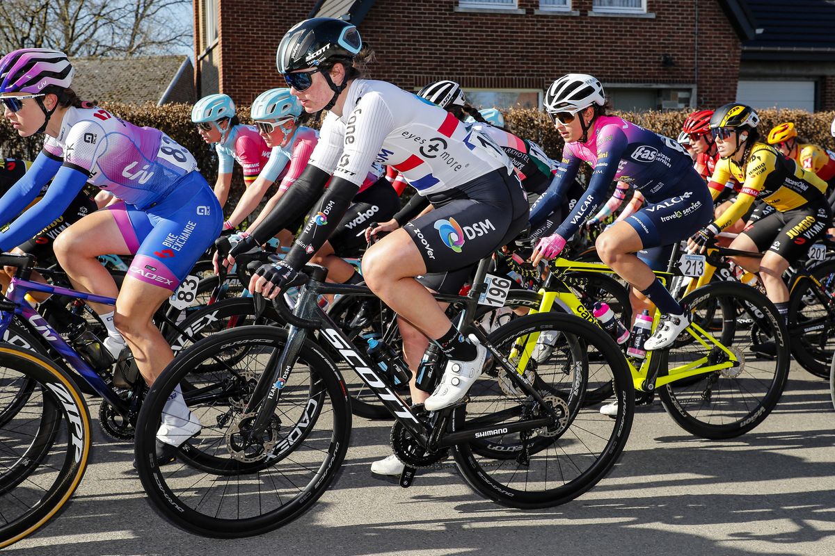 Omloop Het Nieuwsblad Women 2022 - 14th Edition - Gent - Ninove 129,1 km - 26/02/2022 - Pfeiffer Georgi (GBR - Team DSM) - photo Gomez/SprintCyclingAgency&Acirc;&copy;2022
