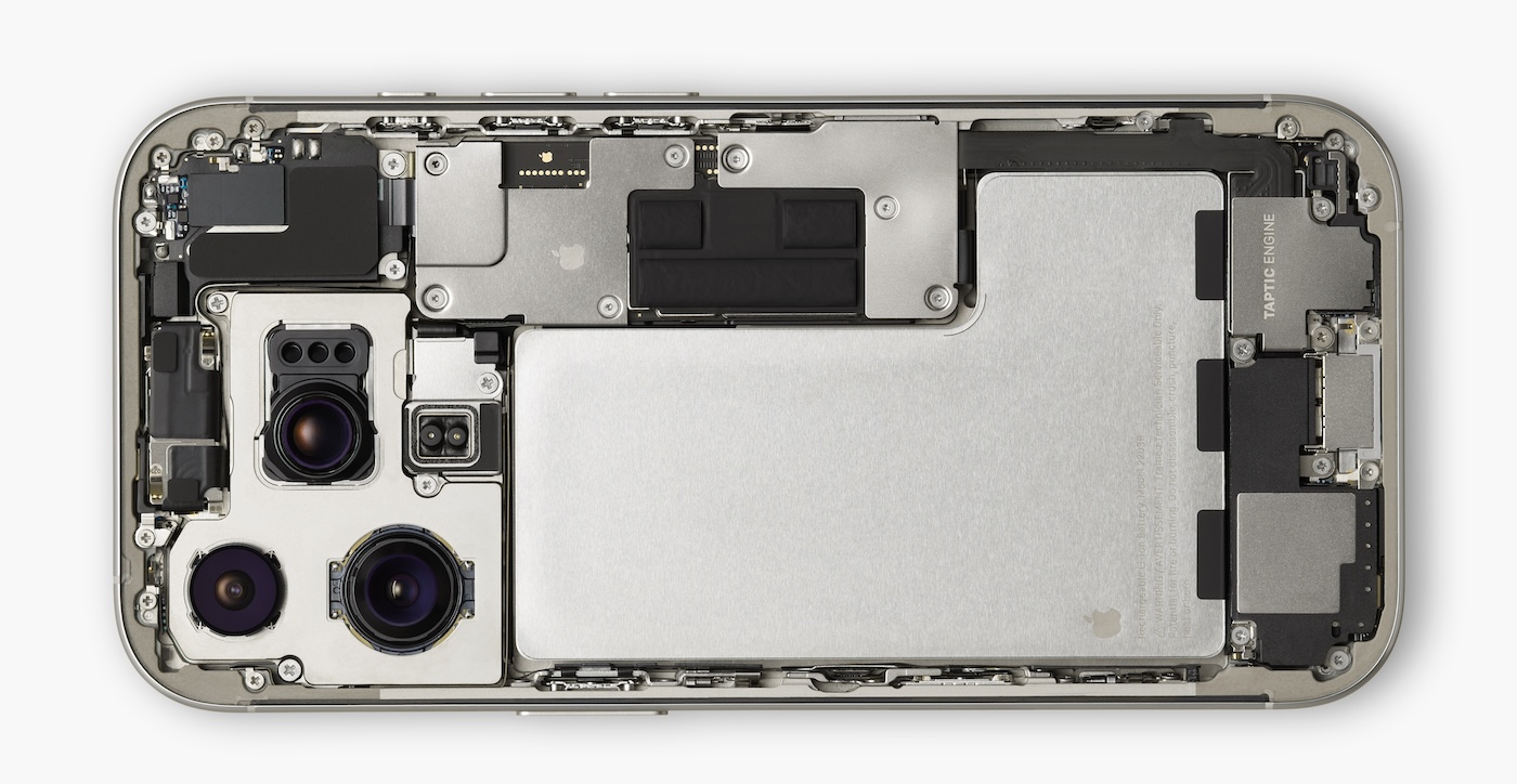 Exclusive: 8 (literally) hidden features of the iPhone 16 and iPhone 16 Pro, with Apple’s Vice President of Product Design for iPhone