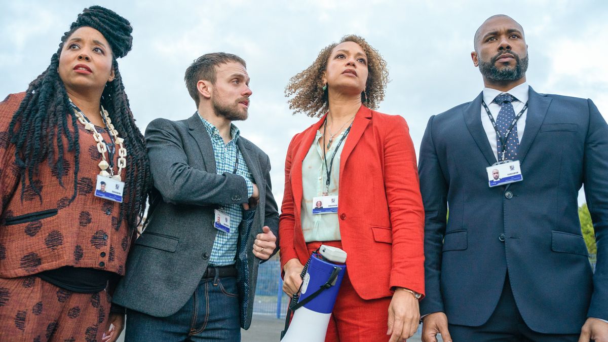 Valerine Chambers (SHAUNA SHIM), Joe Casey (JAMES BAXTER), Kim Campbell (ANGELA GRIFFIN) &amp; Lindon King (VINCENT JEROME) side by side