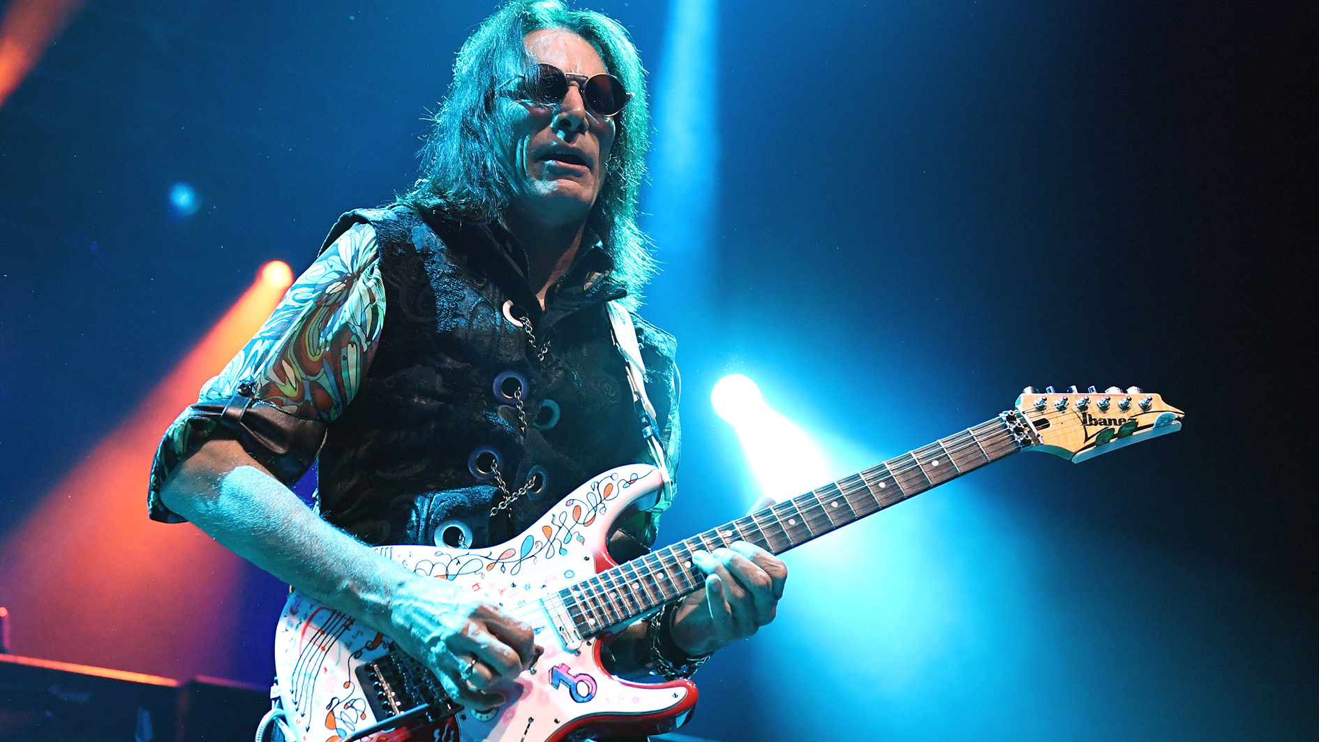 Steve Vai held a guitar chord for so long he had to undergo surgery ...