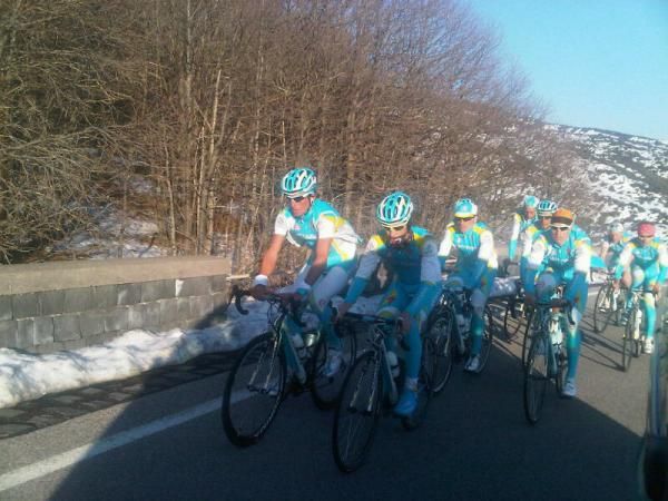 Astana riders do an Etna recon for the Giro