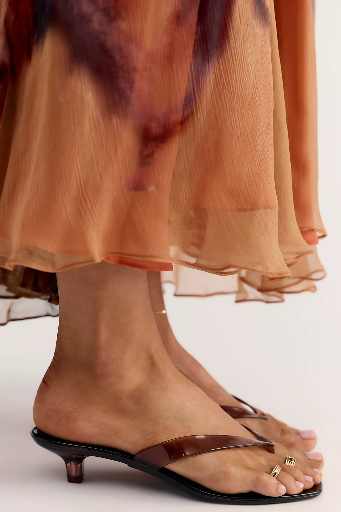 Spritz Jelly Thong Sandals