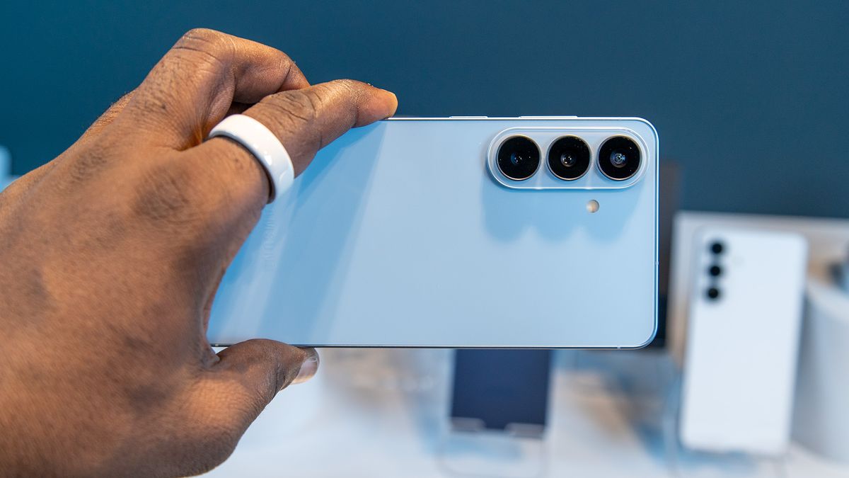 One of the best Galaxy S26 preorder deals just dropped from
an unlikely source — grab the S26 Plus for FREE at Verizon