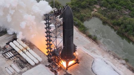 SpaceX conducts a six-engine static fire test with its Flight 15 Starship upper stage on Oct. 27, 2026.