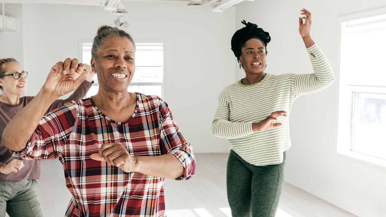 Postmenopausal women take up dance to build on self esteem