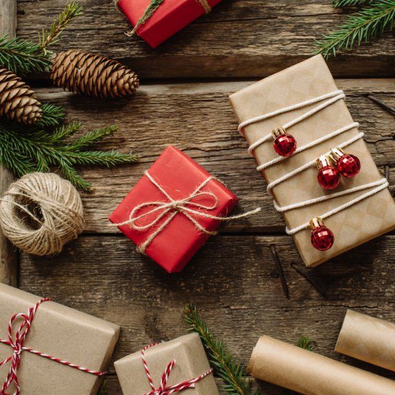 10 Sustainable Holiday Traditions To Start This Year | Gardening Know How