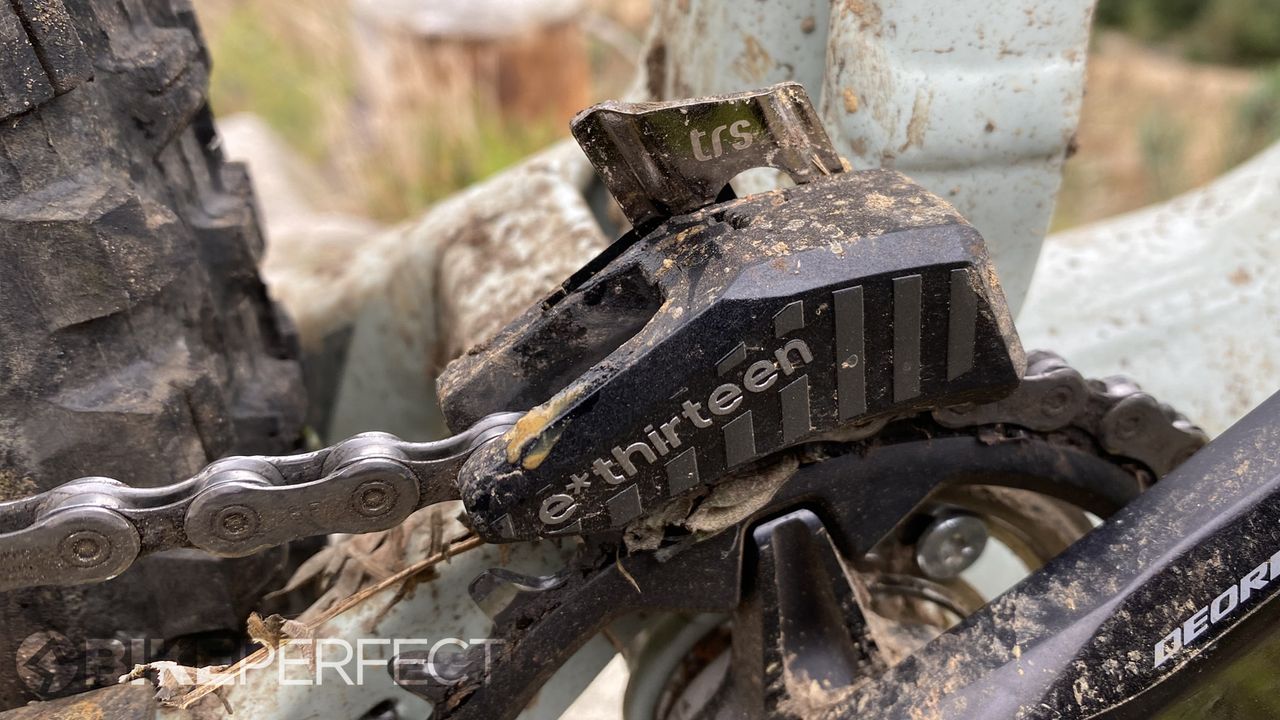 A close up of the Focus Jam 6.9 trail bike chain guide from e13
