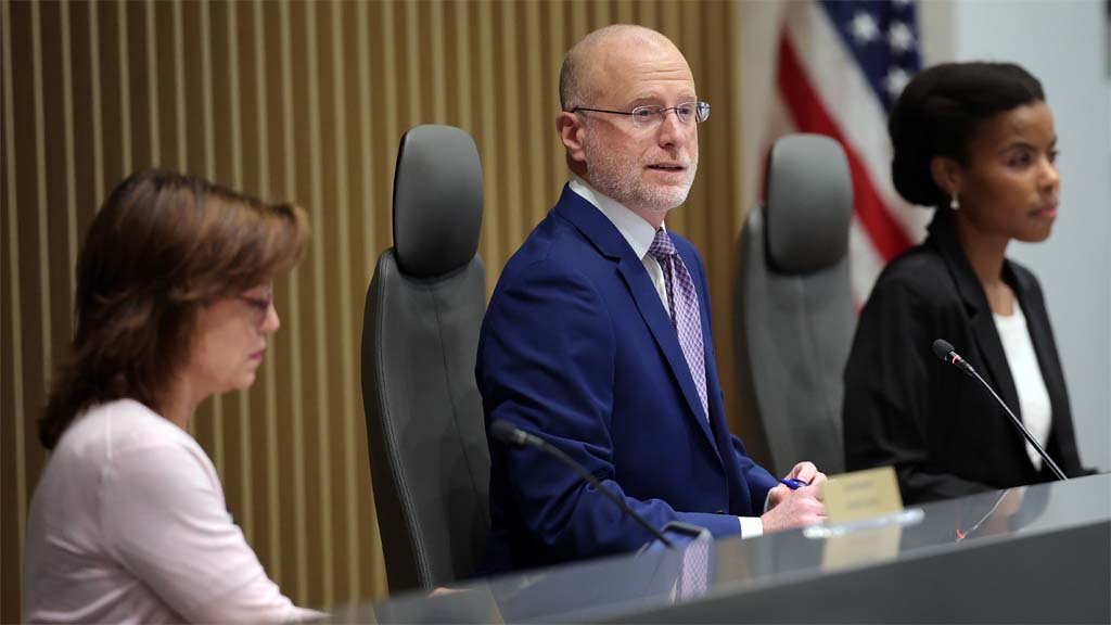 WASHINGTON, DC - FEBRUARY 18: Federal Communications Commission (FCC) Commissioner Anna Gomez, Chairman Brendan Carr and Commissioner Olivia Trusty participate in a FCC meeting at the Federal Communications Commission headquarters on February 18, 2026 in Washington, DC. The Commission met to discuss oversight of the FCC Lifeline program, broadband deployment on the 900 MHz band, capping noncommercial educational reserved FM band applications, and reforming intercarrier compensation. (Photo by Kevin Dietsch/Getty Images)