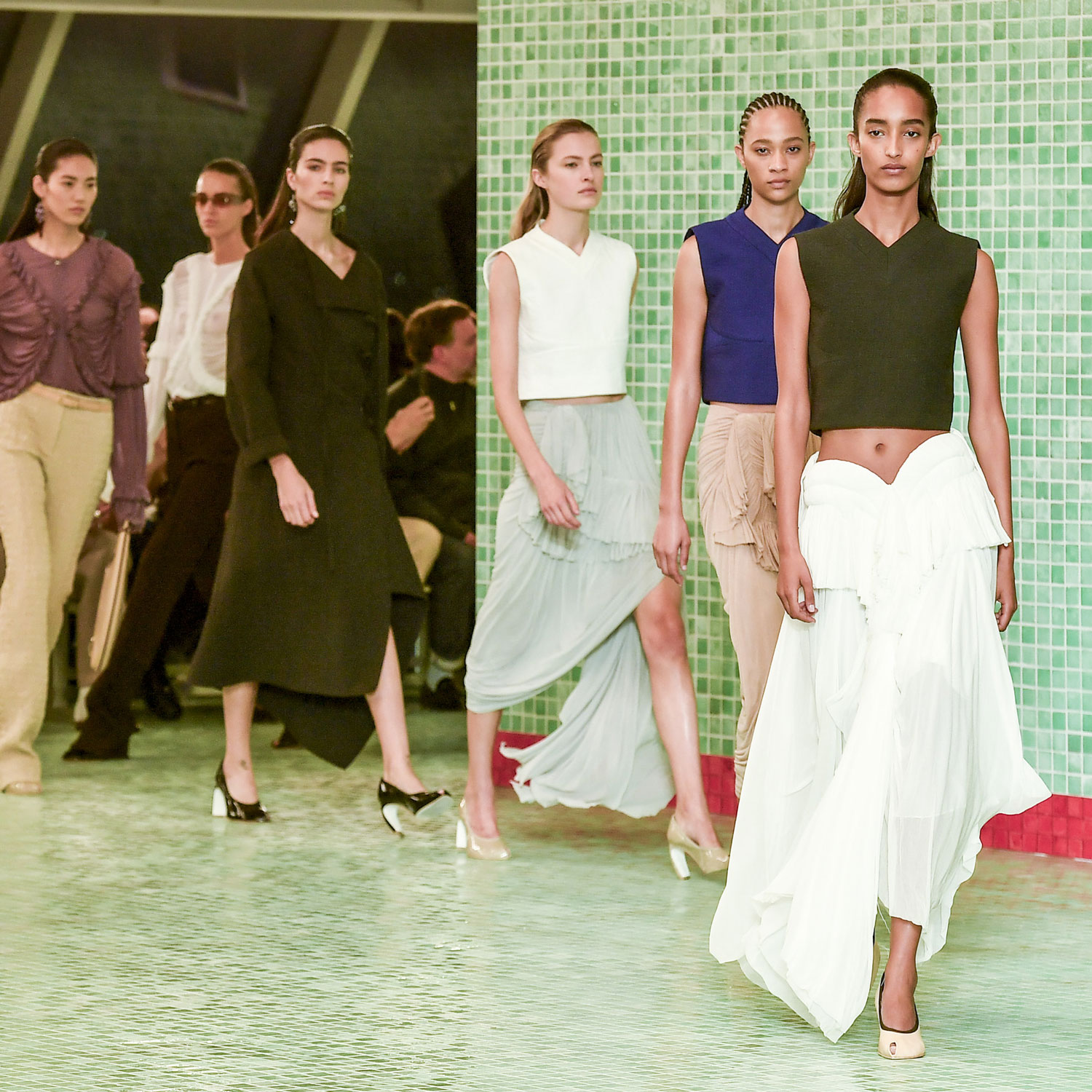 5 Reasons Why Tory Burch's Runway Show Shocked and Awed