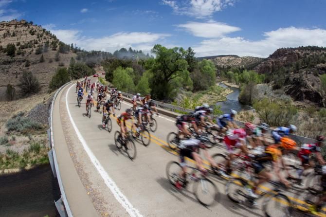 The bunch crosses the Gila River on the way back from the cliff dwellings.