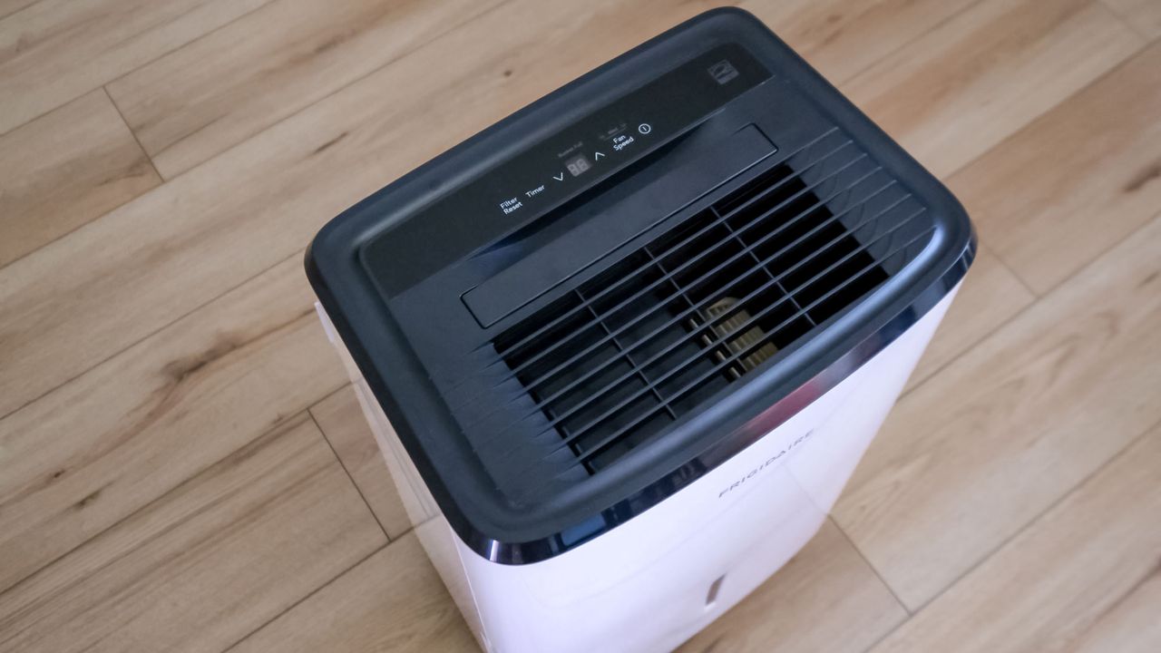 Frigidaire 50 Pint dehumidifier design