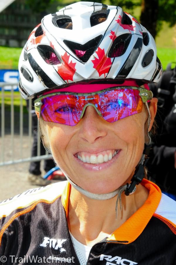 Marie-Helene Premont (Team Maxxis-Rocky Mountain) at the start