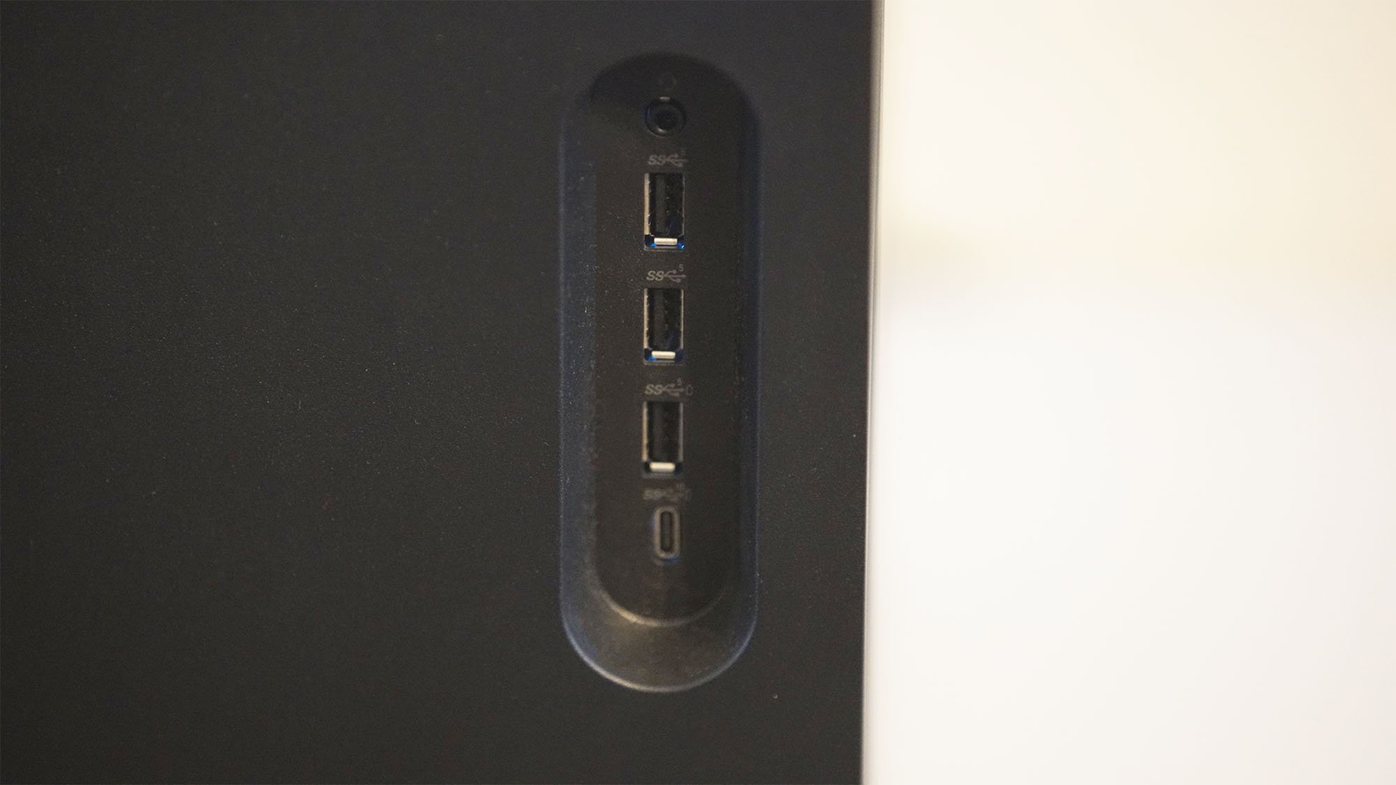 The front ports of the Alienware Aurora gaming desktop