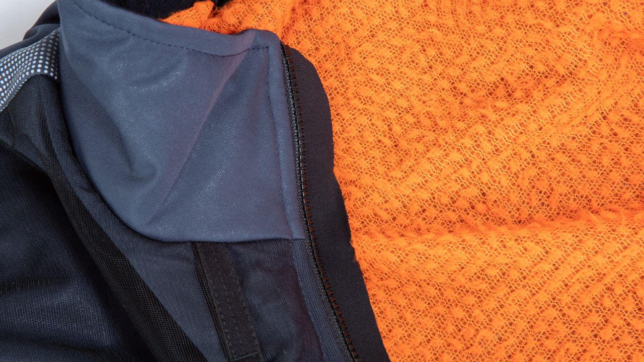 Sportful Supergiara jacket storm flap behind zipper