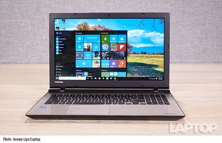 Toshiba Satellite L55-C5340 - Full Review and Benchmarks