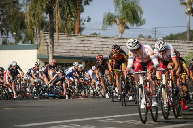 A crash in the first turn puts everyone on edge.