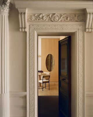 Valeriane Lazard parisian apartment in neutral, light tones and warm minimalism