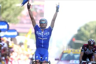 Cedric Vasseur winning stage ten of the 2007 Tour de France. Photo: Graham Watson