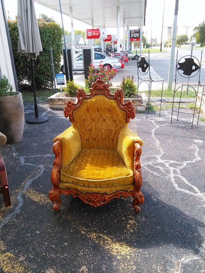 Sample shot, outside