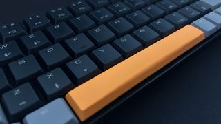 Cherry MX-LP 2.1 close up on space bar orange colour