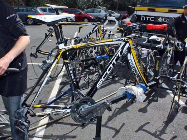 Cavendish's bike is prepped for Sunday's Ronde van Vlaanderen.