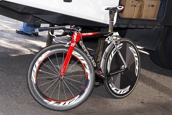 Team CSC will ride Cerv&eacute;lo P3C bikes again this season.