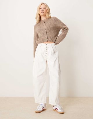 Asos Design Cropped Barrel Leg Jean With Button Fly in Ecru