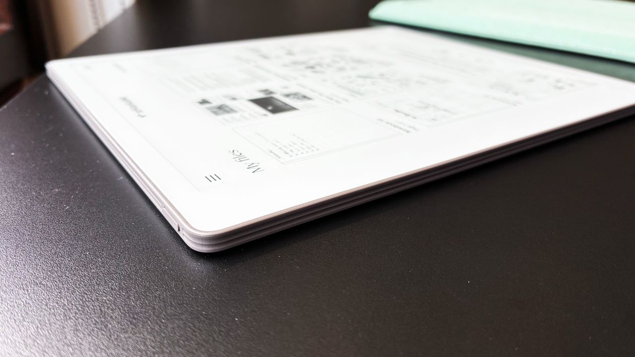 The ReMarkable Paper Pure on a desk
