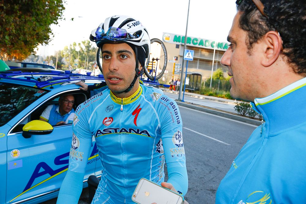 Quick pre-ride chat for Fabio Aru