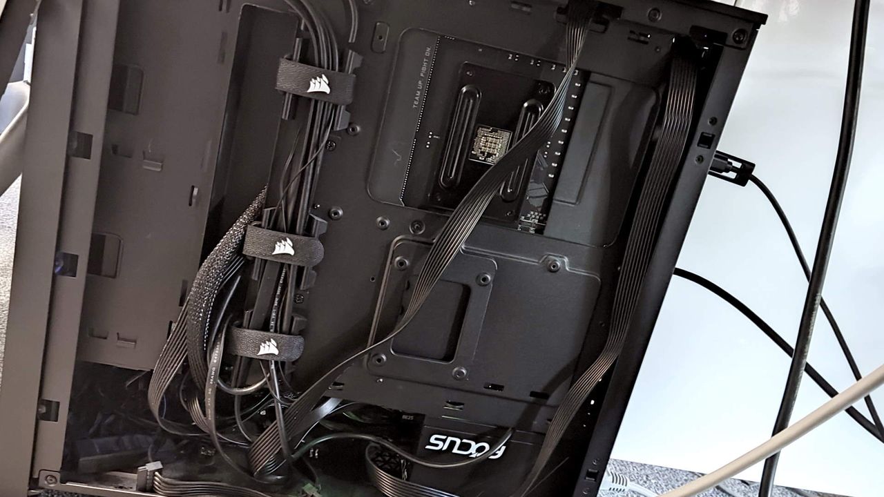 Alan's cable management