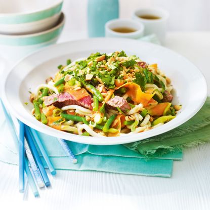 Thai Beef Salad with Broad Bean Noodles-summer food-woman and home