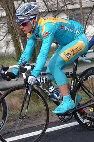 Alexandre Vinokourov (Liberty Seguros) finished way down in 142nd