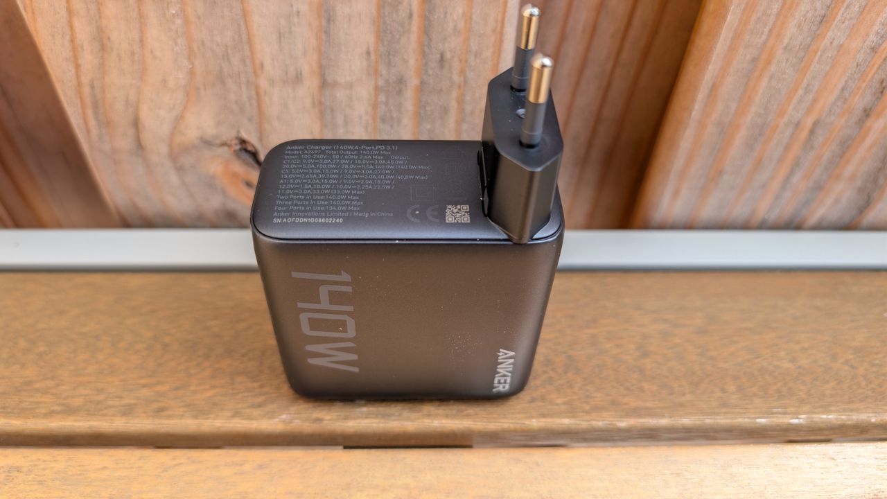 Anker Zolo