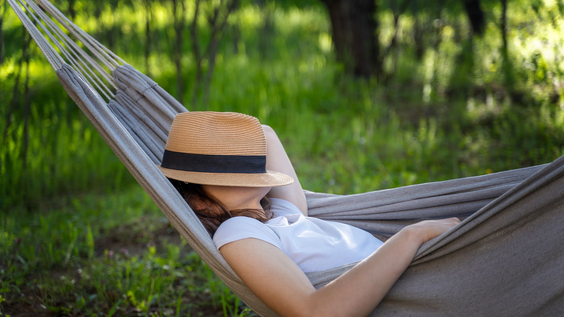 'Power naps' improve memory and lower heart disease risk, but long naps ...