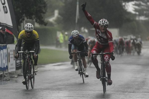 Gordon McCauley (Drapac) salutes as he takes the win on Stage 5 of the Tour of the Great South Coast