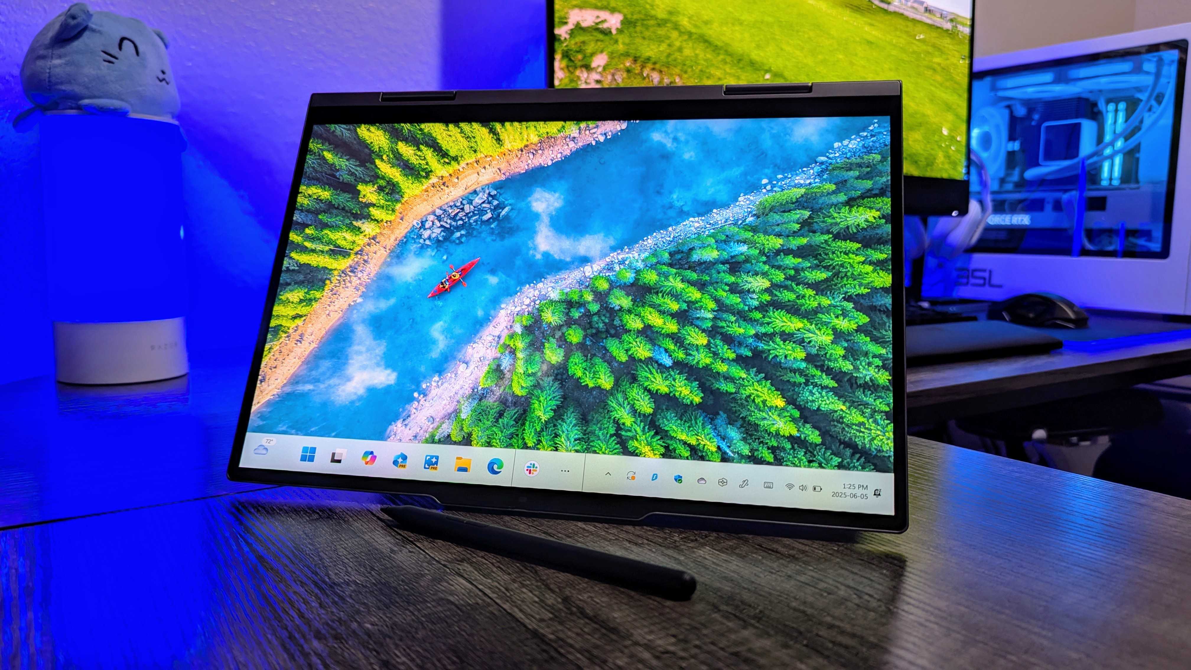 Image of the Lenovo ThinkPad X1 2-in-1 (Gen 10) Aura Edition.