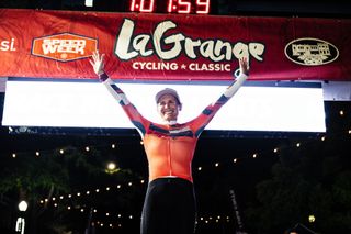 USA CRITS: Liza Ray destroys women's field at LaGrange Classic for series lead while Marcos Mendez earns second win in three races