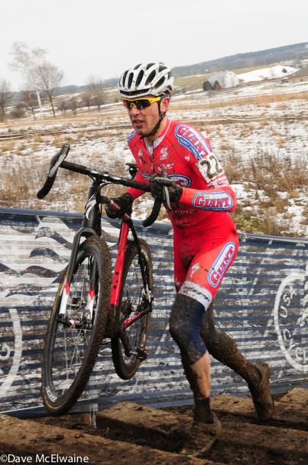 Yannick Eckmann (California Giant Berry/Specialized) running the stairs on the back of the course