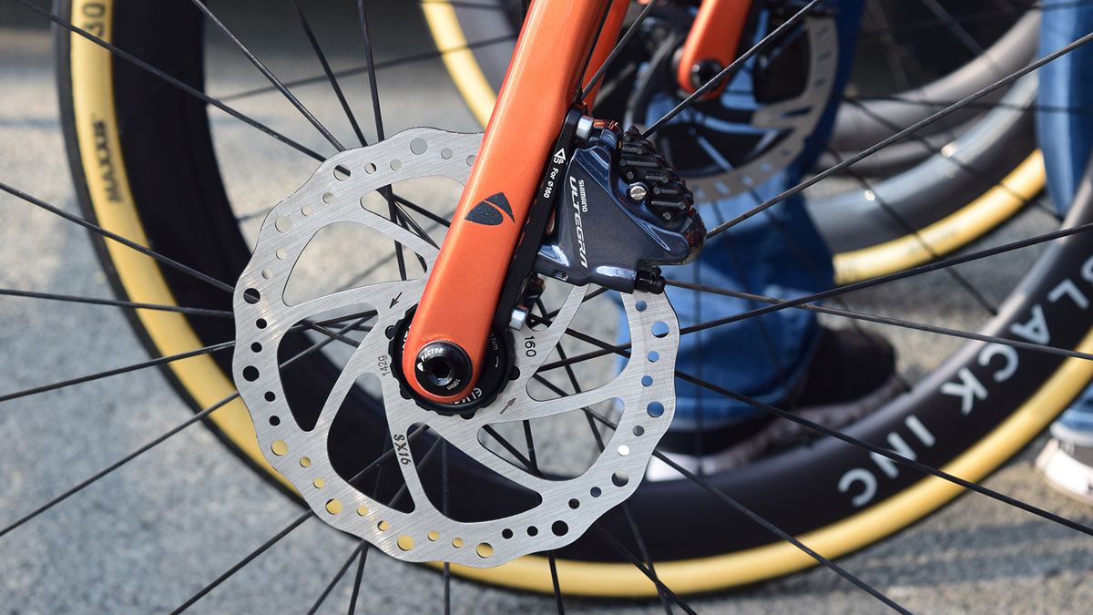 The Pro Continental Roompot Charles use a mix of Shimano Dura-Ace and Ultegra components