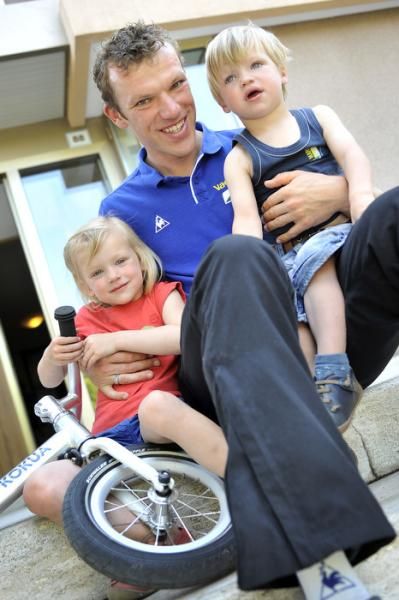 Michal Golas (Vacansoleil-DCM) will soon be a married man