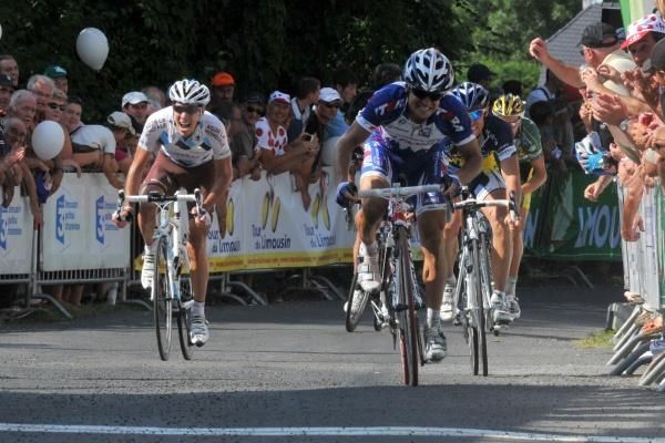 Alexandre Botcharov (Katusha) is metres away from winning the Tour du Limousin's third stage.