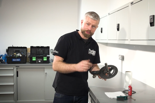 How to replace a chainring