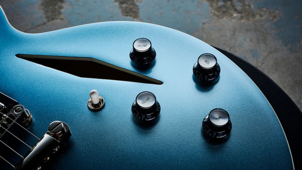 Epiphone Dave Grohl DG-335