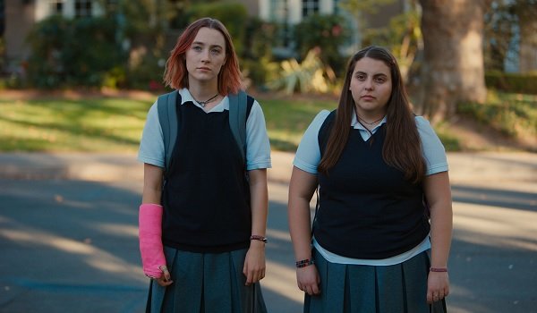 Lady Bird Saoirse Ronan Beanie Feldstein walking home from school