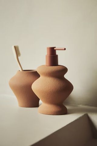 Stoneware soap dispenser