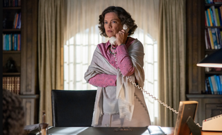 Heather Langenkamp as Dr. Georgina Stanton on the phone